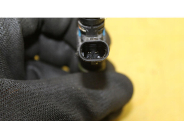 Vstřikovač 06E906031 Audi A8 S8 D4 4H