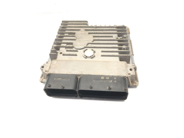 Řídící jednotka 03L906023PK, 5WP42946AA Volkswagen Caddy 2012