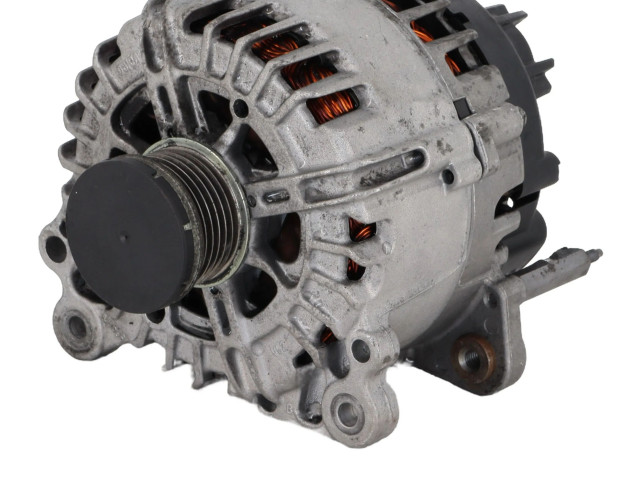 Генератор 03C903024J Volkswagen Golf VI