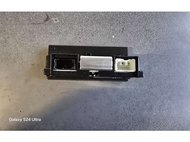 Дисплей    30797719, 003000262503   Volvo C30