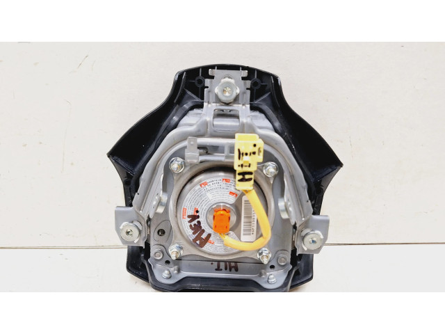 Подушка безопасности водителя GP113035927 Mitsubishi i-MiEV