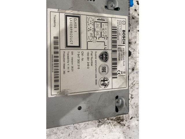 Радио/ проигрыватель CD/DVD / навигация    Alfa Romeo Giulietta