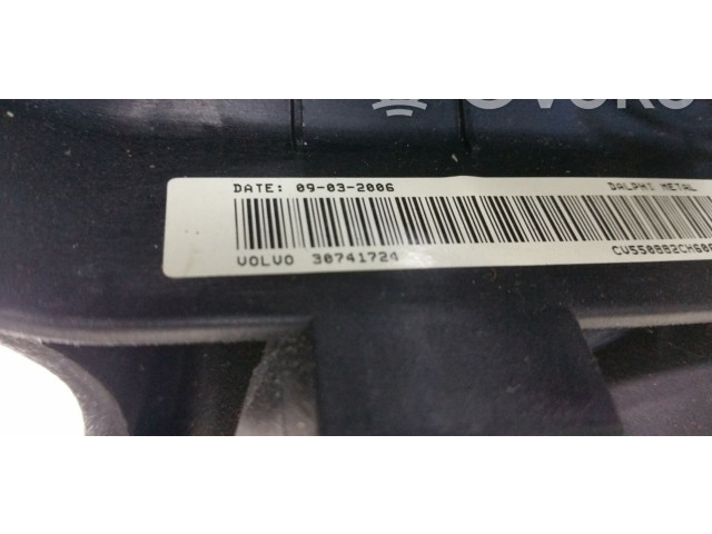 Руль Volvo XC90  2003-2006 года 30741724, 8666891      