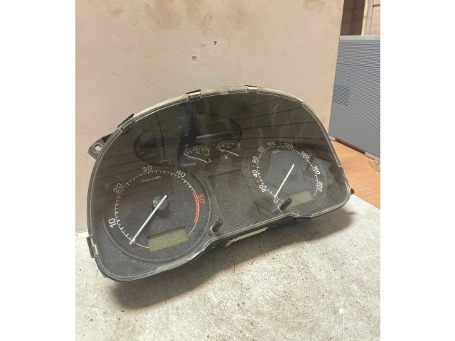 Панель приборов 1U0920810F, 110080058017 Skoda Octavia Mk1 (1U)