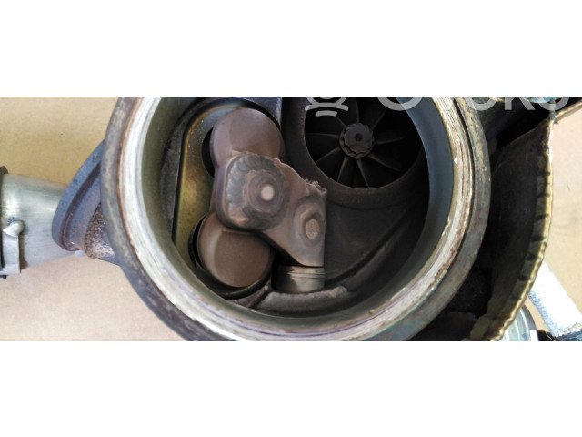 Turbodmychadlo Турбина 796483   Ferrari F8 Spider   