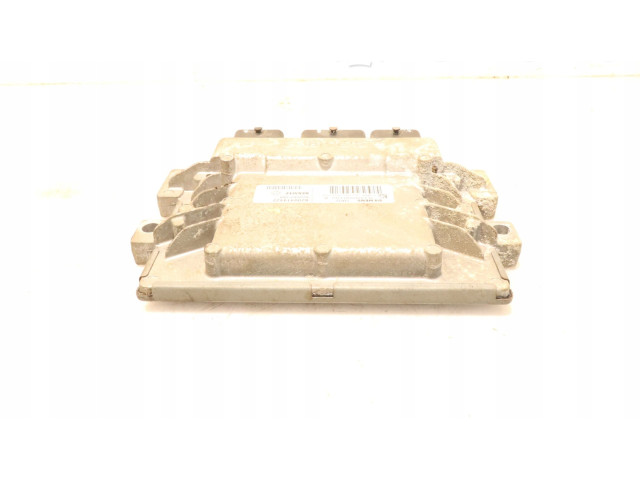 Řídící jednotka Renault Modus 2004