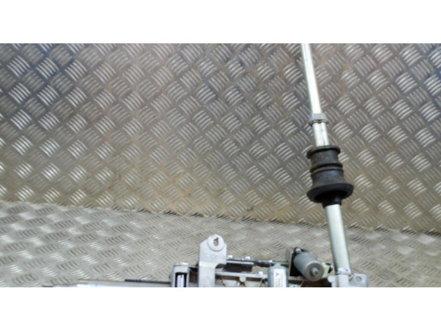 Механическаярулевой колонки