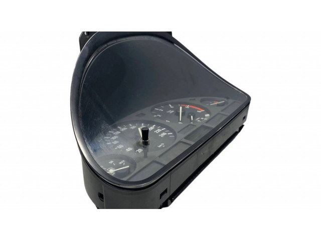 Přístrojová deska BMW 5 E39 2001 6907018, 62116907018