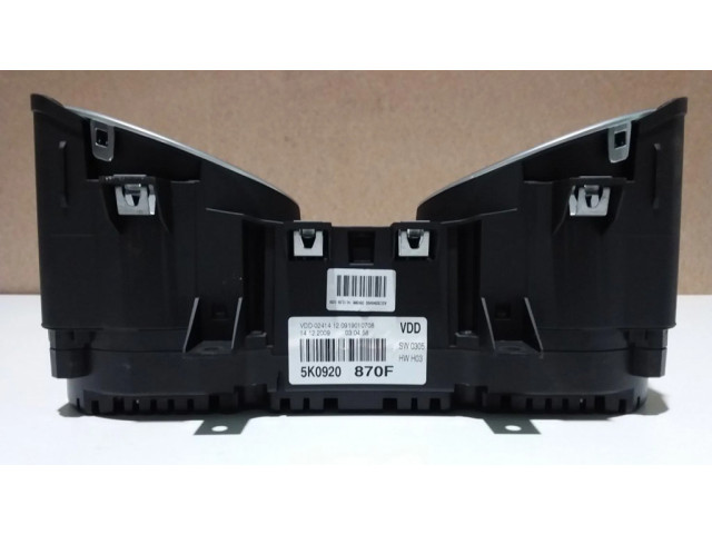 Панель приборов 5K0920870F   Volkswagen Golf VI       