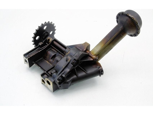 Масляный насос   8200066239  Renault Clio II 