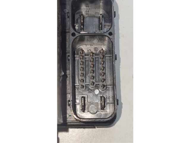 Блок управления АБС 5066654AA, 5066654AA Jeep Grand Cherokee (WJ)