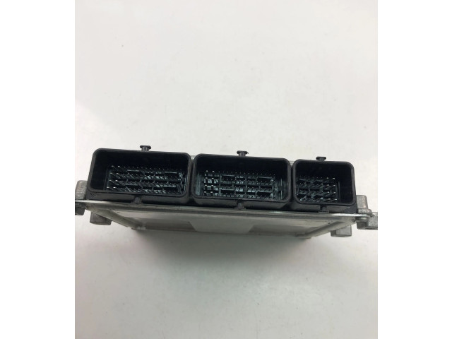 Блок управления двигателем Блок управления 237109221R, 237105499R Dacia Logan II