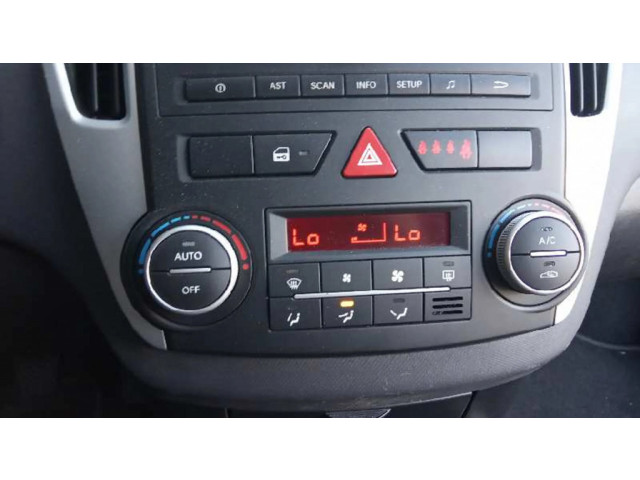 Блок управления климат-контролем 972501H621   KIA Ceed