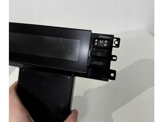 Дисплей 31268336 Volvo V70