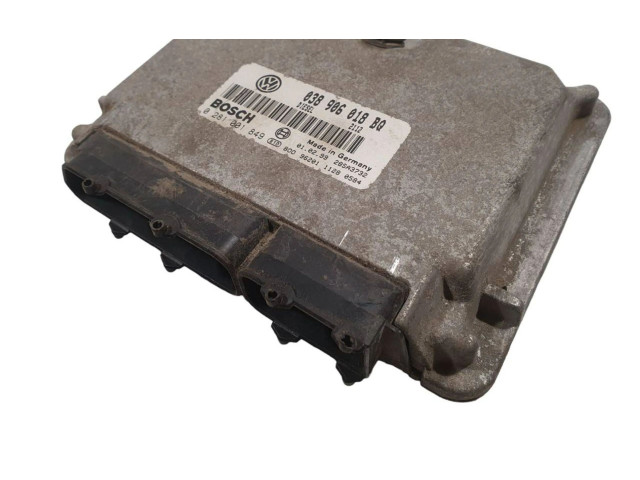 Блок управления двигателя 038906018BQ, 0281001849 Skoda Octavia Mk1 (1U)