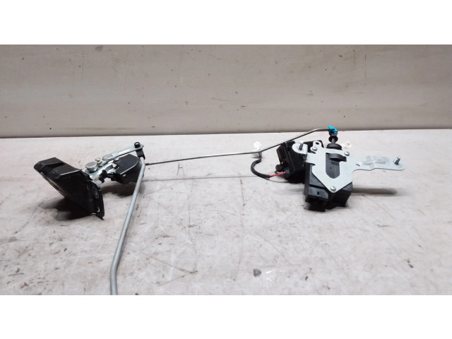 Замок задней крышки