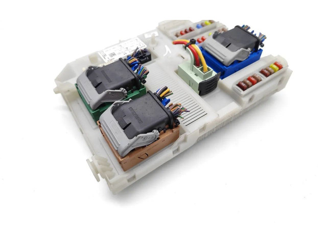 Блок предохранителей BG9T-14A073-BK Ford Mondeo MK IV