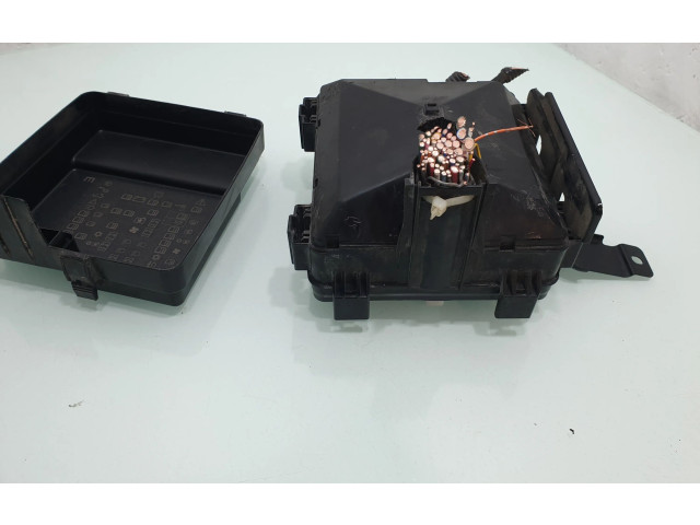 Блок предохранителей Honda FR-V