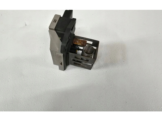 Вентилятор радиатора     255505343R    Renault Clio IV 