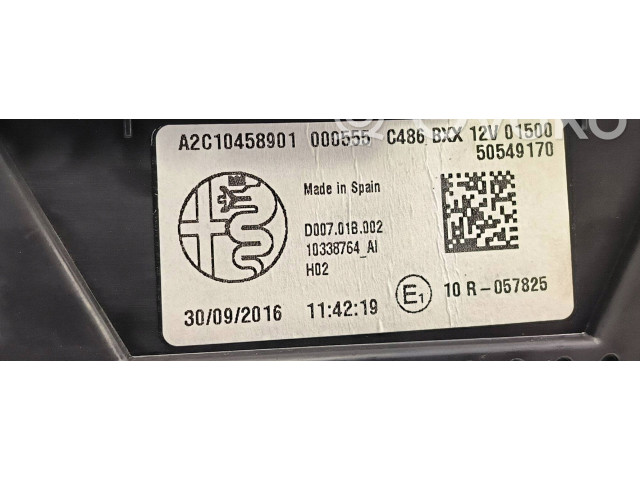 Přístrojová deska Alfa Romeo Giulia 2016 10R057825