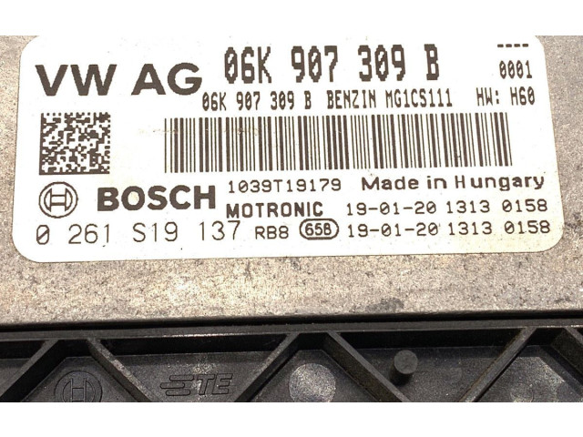 Блок управления двигателем Блок управления 06K987309B Skoda Karoq