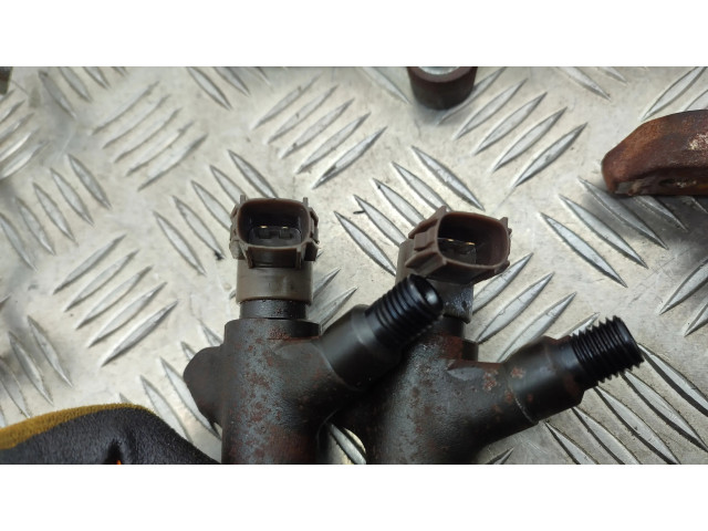 Vstřikovač 8945820051, 221000R050   Toyota RAV 4 (XA40)  pro naftový motor 2.2  