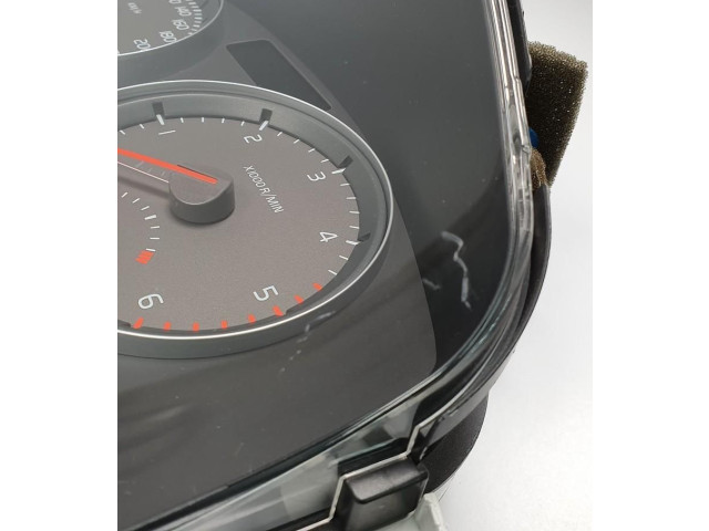 Панель приборов 30710071 Volvo C70