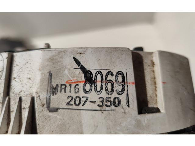 Přístrojová deska  Mitsubishi Colt 1993 MR168069, 207350  