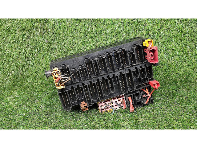 Блок предохранителей 7M0937025D, 95VW14A073DC Ford Galaxy