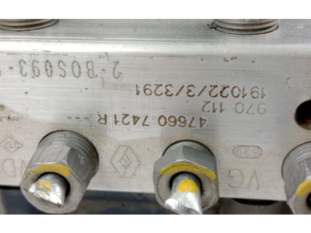 Блок управления АБС 476607421R Renault Clio V