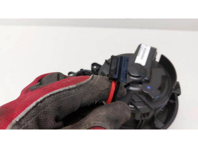 Вентилятор печки       Renault Kadjar