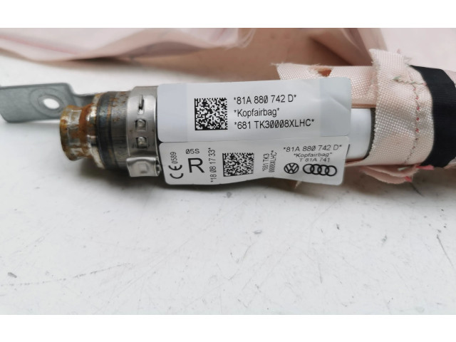 Боковая подушка безопасности 81A880742D   Audi Q2 -