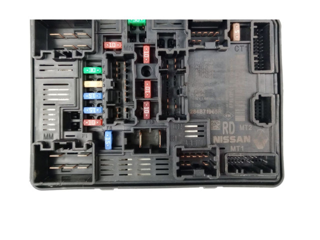 Модуль управления BSM 3006564, RH   Chrysler 200    