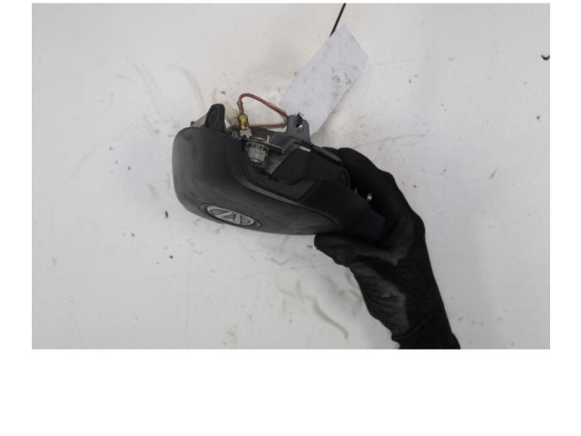 Подушка безопасности водителя Daihatsu Sirion