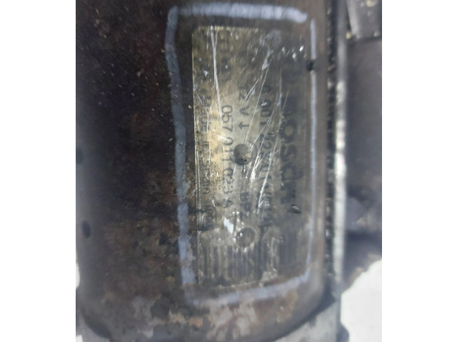 Zámek zadních dveří 057911023A   Audi A8 S8 D2 4D 2002