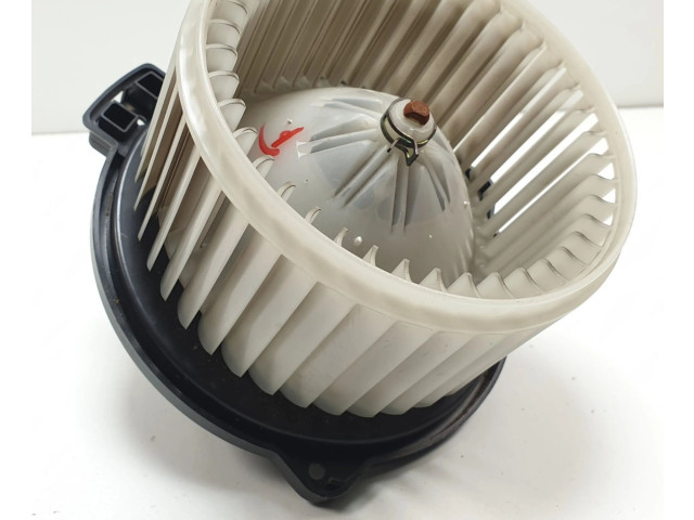 Вентилятор печки 194000-0821 Toyota Yaris