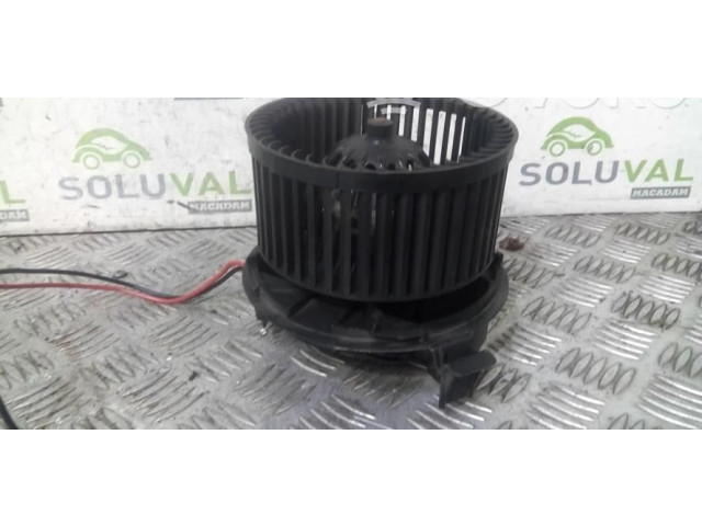 Вентилятор печки    NT   Renault Twingo II