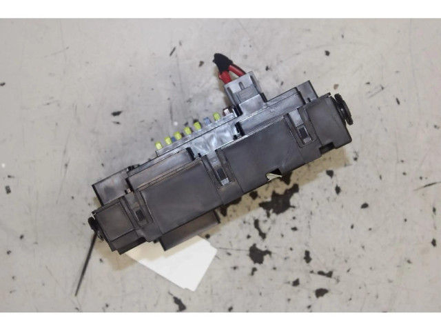 Блок предохранителей    Jeep Renegade    