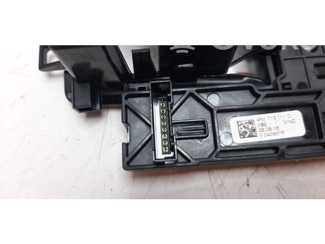 Дисплей    4N1713111D   Audi Q8