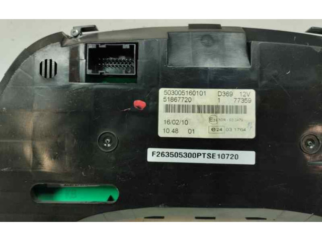 Přístrojová deska Fiat Doblo 2011 51867720