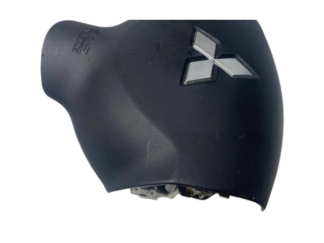 Подушка безопасности водителя Mitsubishi Outlander