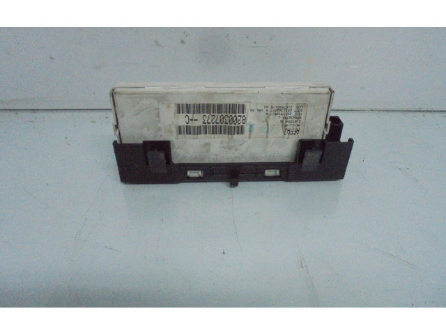 Дисплей    8200307273   Renault Clio III