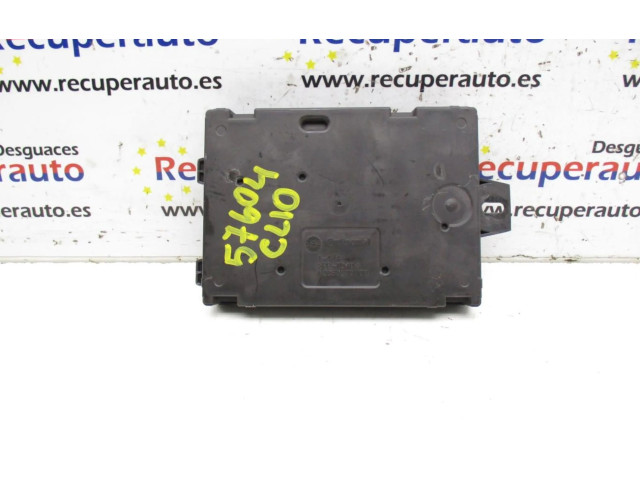 Блок комфорта 284B11867R   Renault Clio III   