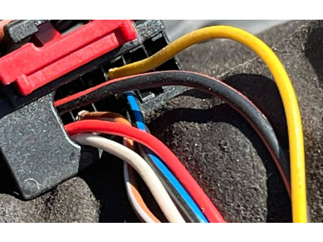 Зеркало электрическое        Skoda Octavia Mk3 (5E)  2013 - 2019 года   