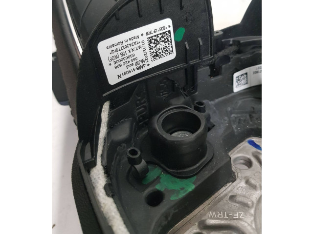 Руль Audi Q8  2018 -  года 4M8419091N, 565425696      