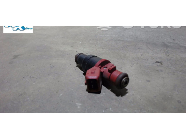 Vstřikovač Mercedes-Benz C W202