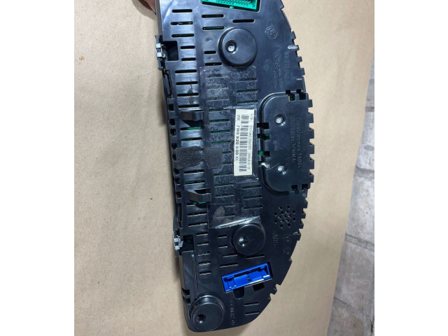 Přístrojová deska  Volkswagen Transporter - Caravelle T5 2008 7H0920850G, 110080204050  