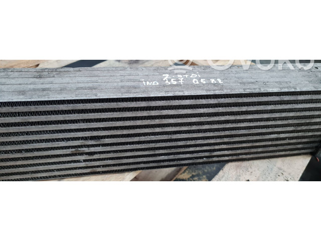 Интеркулер  8K0145805G, L3122004   Audi Q5 SQ5 