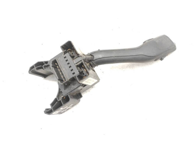 Ручка стеклоочистителей 4B0953503H   Volkswagen Golf IV