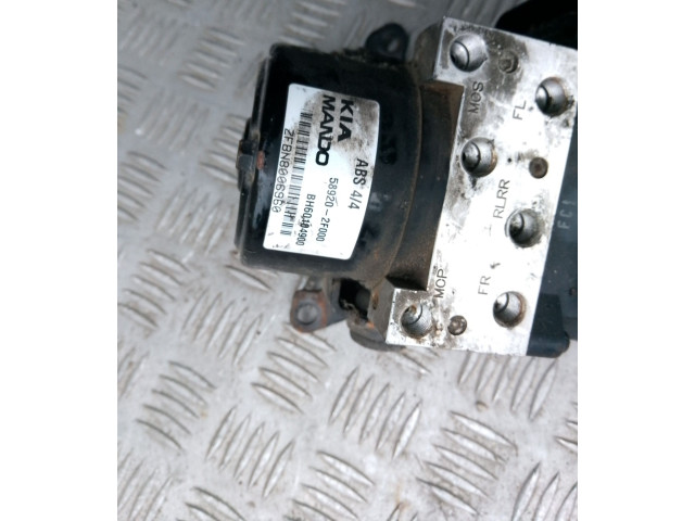 Jednotka ABS 956002F000, 10AK4E31A01 KIA Cerato 2005